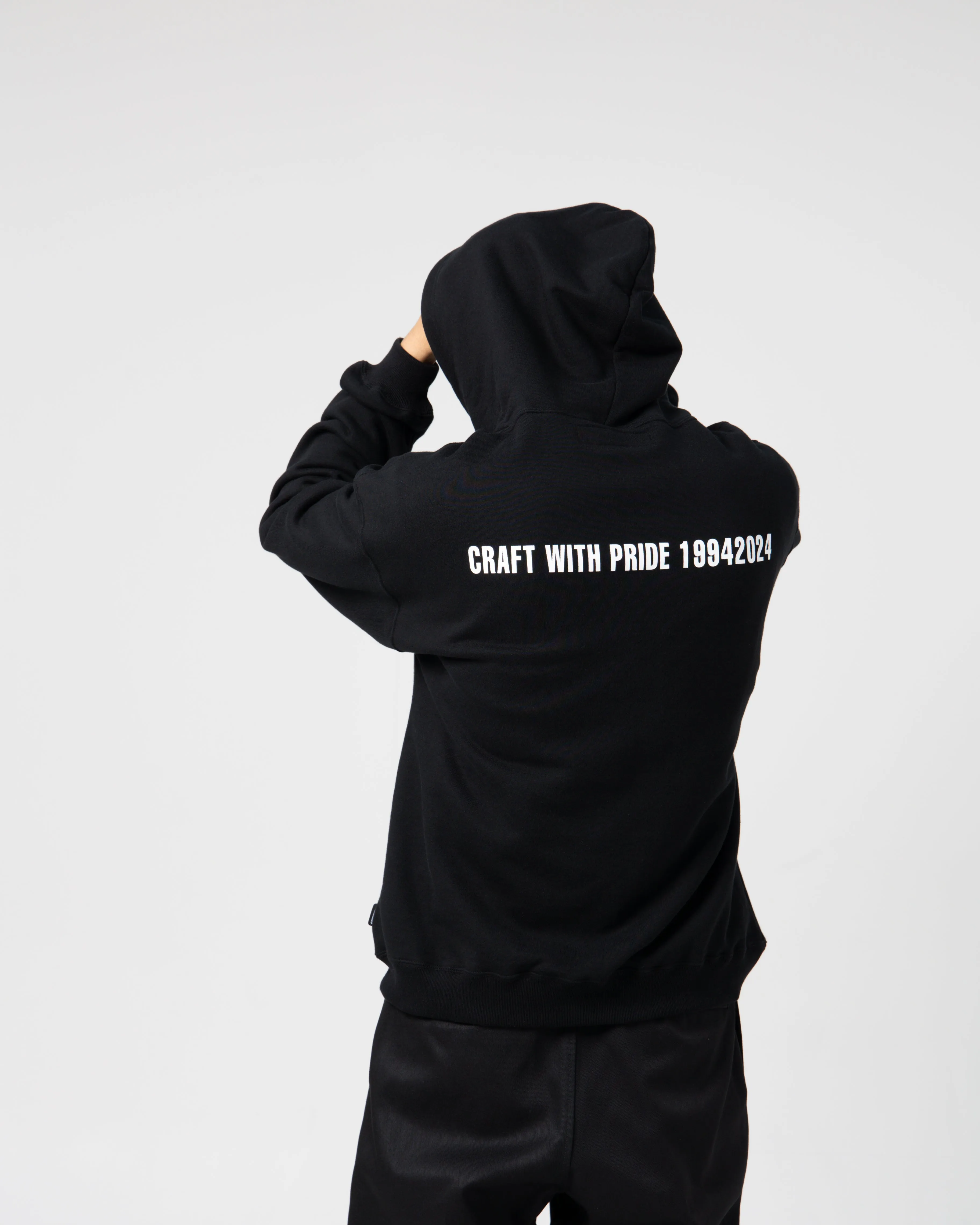 Patched LS Sweatparka | Black